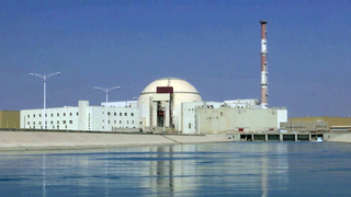 Россия продолжает эвакуацию сотрудников «Росатома», которые строили АЭС «Бушер»