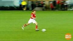 Удар... Гол! Вратарь был бессилен... Доброе утро. Фрагмент 