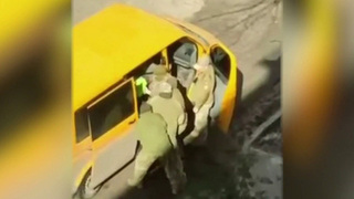 Украинские военкомы действуют жестко, восполняя серьезные потери в зоне СВО