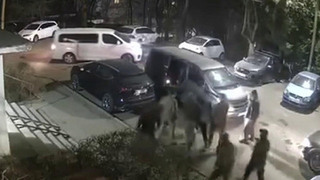 Зеленский пригрозил депутатам Верховной рады отправкой на фронт