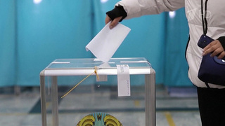 По данным экзитполов, новую конституцию Казахстана поддержали около 88% граждан