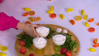 Три белка для пожилых: что такое творог кварк и с чем его едят