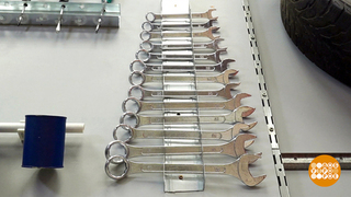 Алексей Бояджи наводит порядок в гараже. Доброе утро. Фрагмент 