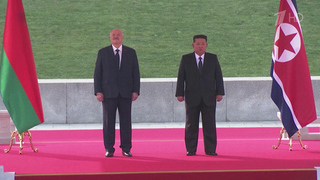 Президент Белоруссии Александр Лукашенко с официальным визитом прибыл в Пхеньян