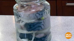 Маринуем свежую скумбрию в банке. Доброе утро. Фрагмент