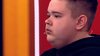 Объять необъятного: похудевшему Александру Морозову не хватило рук измерить юношу весом 174 кг