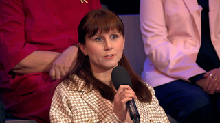 Кредит на халат: в студии шоу «Мужское / Женское» обсудили траты семейной пары