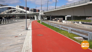 Асфальт будущего: светится и пахнет клубникой... Доброе утро. Фрагмент