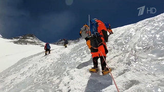 В Непале гиды травили альпинистов ради дорогостоящих спасательных операций