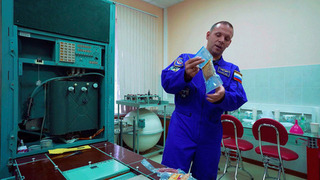 Больше не в тюбиках: космонавт рассказал, как готовят еду в невесомости