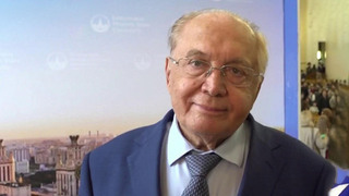 Ректор Московского университета Виктор Садовничий в эти дни принимает поздравления
