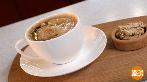 Готовим кофе с халвой и кардамоном. Доброе утро. Фрагмент 