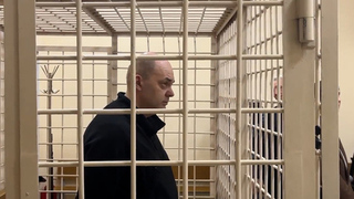Экс-губернатора Курской области приговорили к 14 годам колонии по делу о взятках