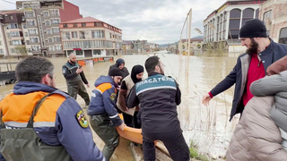МЧС направляет дополнительные силы в Дагестан для ликвидации последствий наводнений