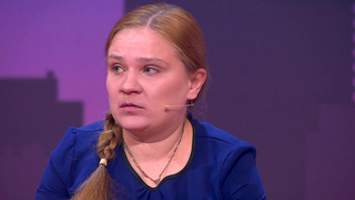 Дочки спят валетом, а сын с кошкой: история героини-алкоголички из «Мужского / Женского»