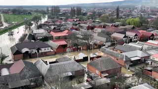 Люди из разных российских регионов решили помочь пострадавшим от паводка в Дагестане