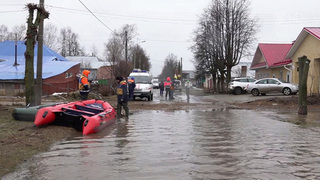 Из-за паводков спасатели работают в усиленном режиме в разных регионах страны
