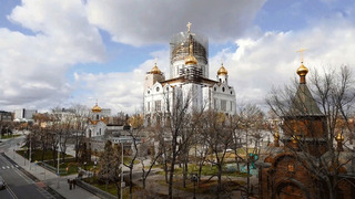 Кресты купола и звонниц храма Христа Спасителя в Москве засияли к Пасхе