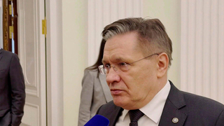 Лихачев рассказал о перспективах строительства плавучей АЭС в Индонезии