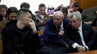 Появились кадры с реакцией Артема Чекалина на приговор в 7 лет колонии