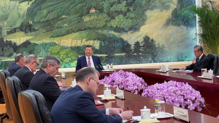 Сергей Лавров и Си Цзиньпин обсудили двустороннее сотрудничество, украинский кризис и обстановку на Ближнем Востоке