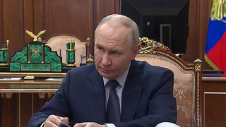 Меры поддержки участников СВО обсудили на встрече Владимира Путина с главой Карачаево-Черкесии