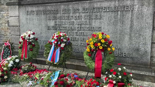 В Германии почтили память советских воинов, погибших при штурме Зееловских высот