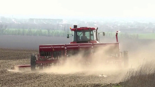 В половине российских регионов уже ведется посевная кампания