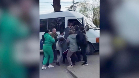 На Украине в Сумской области военкомы схватили священника канонической православной церкви