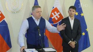 Роберт Фицо намерен прилететь в Москву на День Победы, несмотря на давление прибалтийских стран
