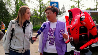 Разгоняется до восьми метров в секунду: разработчик о возможностях робота, побившего человеческий рекорд на полумарафоне