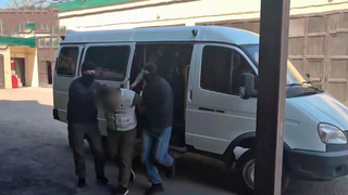 Появились кадры задержания планировавшей теракт в Пятигорске гражданки Германии