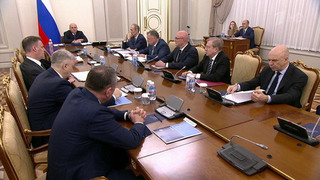 Правительство упростило выдачу бесплатных лекарств для детей из многодетных семей