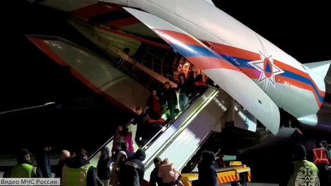 Спецборт МЧС РФ доставил из Бейрута в Москву 73 россиянина
