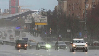 В Москве ожидается сильный ветер, дождь, который к вечеру перейдет в мокрый снег