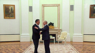 Владимир Путин встретился в Кремле с президентом Киргизии Садыром Жапаровым