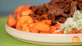 Картофельные дольки с мясом от Марии Суровой. Доброе утро. Фрагмент 