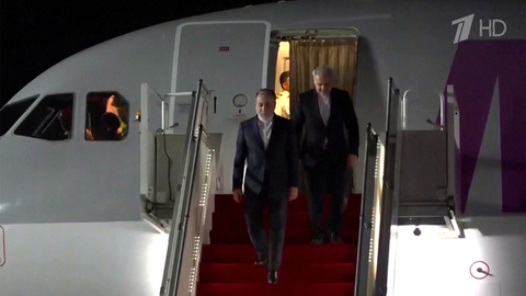 В Исламабаде министр иностранных дел Ирана встретится с пакистанской стороной