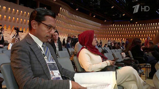 В Москве в национальном центре «Россия» проходит открытый диалог «Будущее мира»