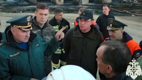 По поручению президента в Туапсе прибыл глава МЧС Александр Куренков