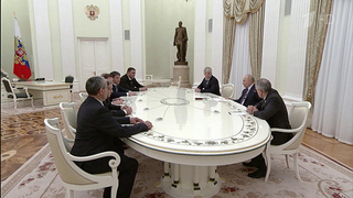 Владимир Путин отправил в отставку главу Дагестана Сергея Меликова