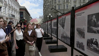 На Арбате открылась фотовыставка «Маршалы Победы», посвященная Георгию Жукову и Константину Рокоссовскому