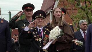 По всей стране для ветеранов Великой Отечественной войны проводят персональные парады
