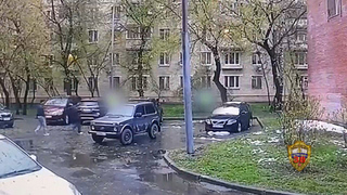 Подросток пытался отобрать сумку с 3,8 млн рублей у мужчины в Москве
