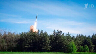Российская армия нанесла массированный удар по военным тылам противника