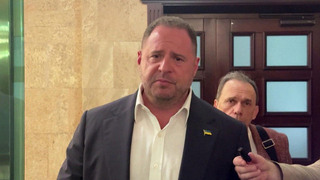 В Киеве все-таки собрали залог для бывшего главы офиса президента Украины Андрея Ермака