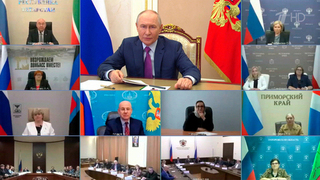 Президент провел Совет по реализации госполитики в сфере поддержки русского языка