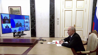 Владимир Путин обсудил с членами Совбеза внутреннюю безопасность РФ и отношения с соседними странами