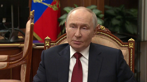 Россия наступает по всей линии боевого соприкосновения и не пойдет на уловки Украины: заявления президента