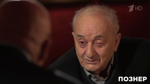 «Пусть ваши слезы будут только от лука». Резо Габриадзе — об истории надписи на здании своего театра. Познер. Фрагмент 